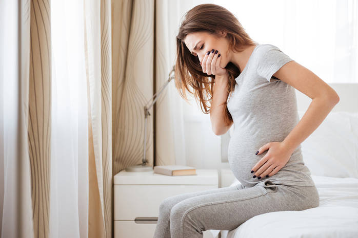 Тошнота при беременности: когда проявляется и как от нее избавиться?